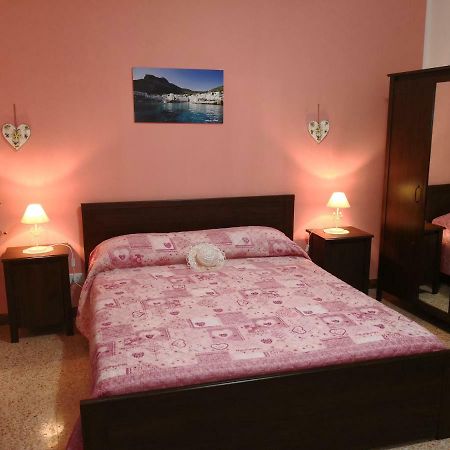 트라파니 Isole Egadi B&B 외부 사진